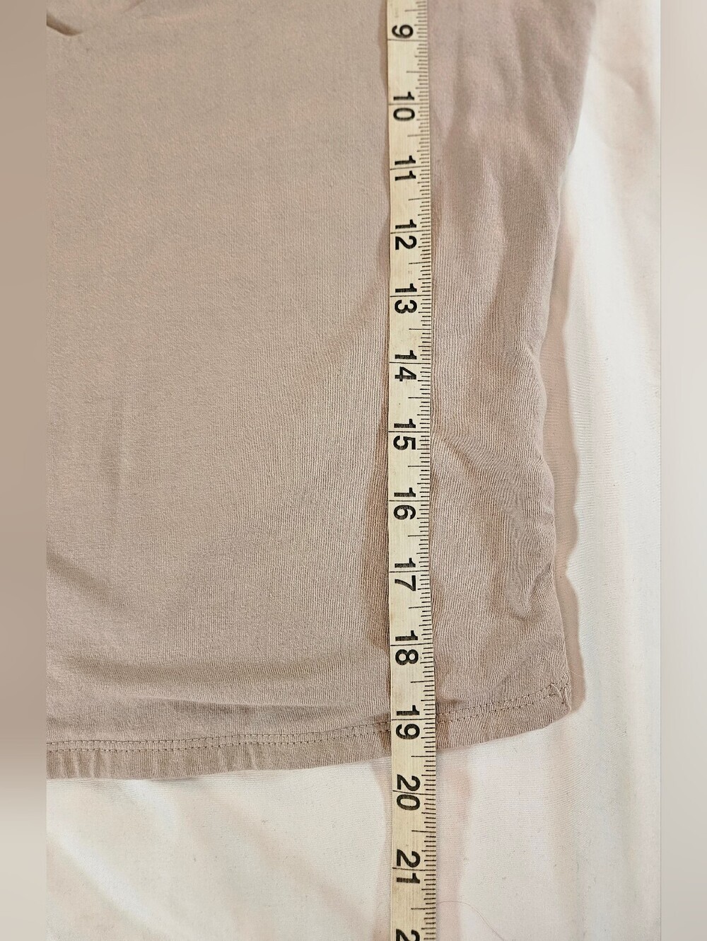 Streetwear Society Womens Beige Short Sleeve Cropped V-neck Top Size Large - Picture 8 of 12